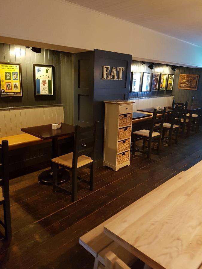 O'Dwyers The Villa 워터빌 외부 사진